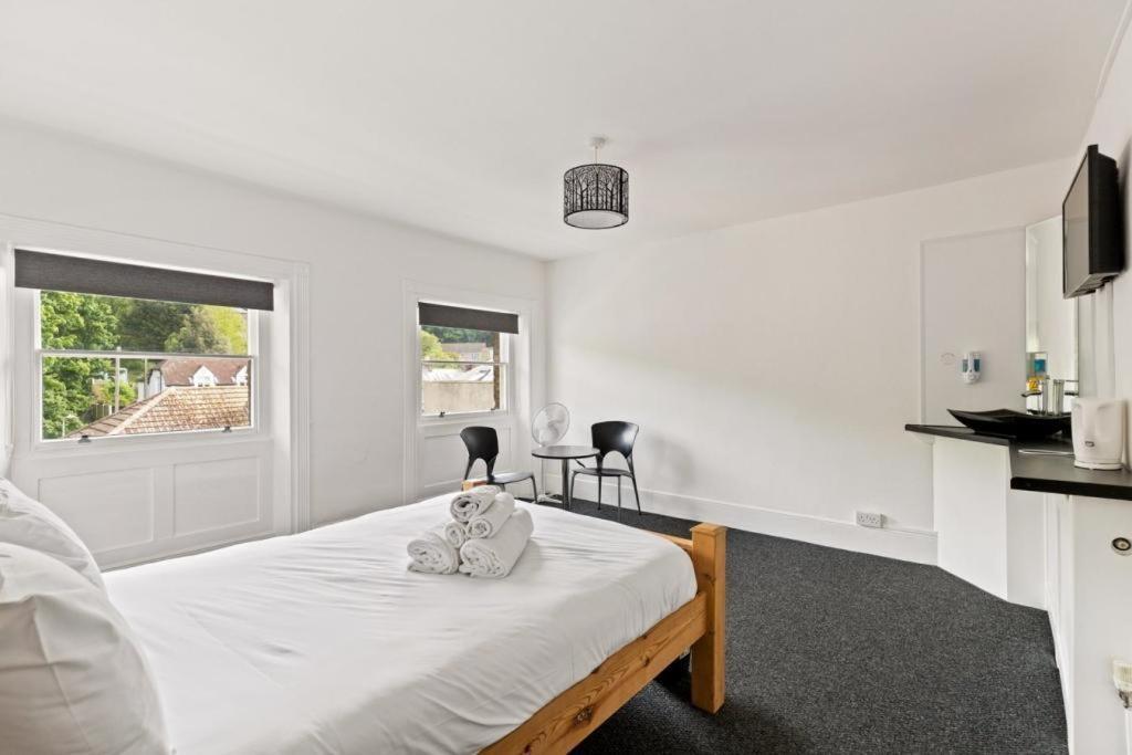 Dover Town Rooms - Short Lets & Serviced Accommodation - Дувър Екстериор снимка