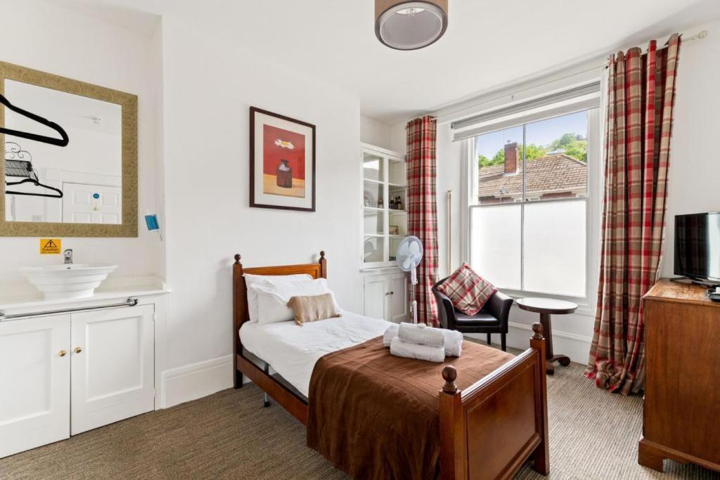 Dover Town Rooms - Short Lets & Serviced Accommodation - Дувър Екстериор снимка
