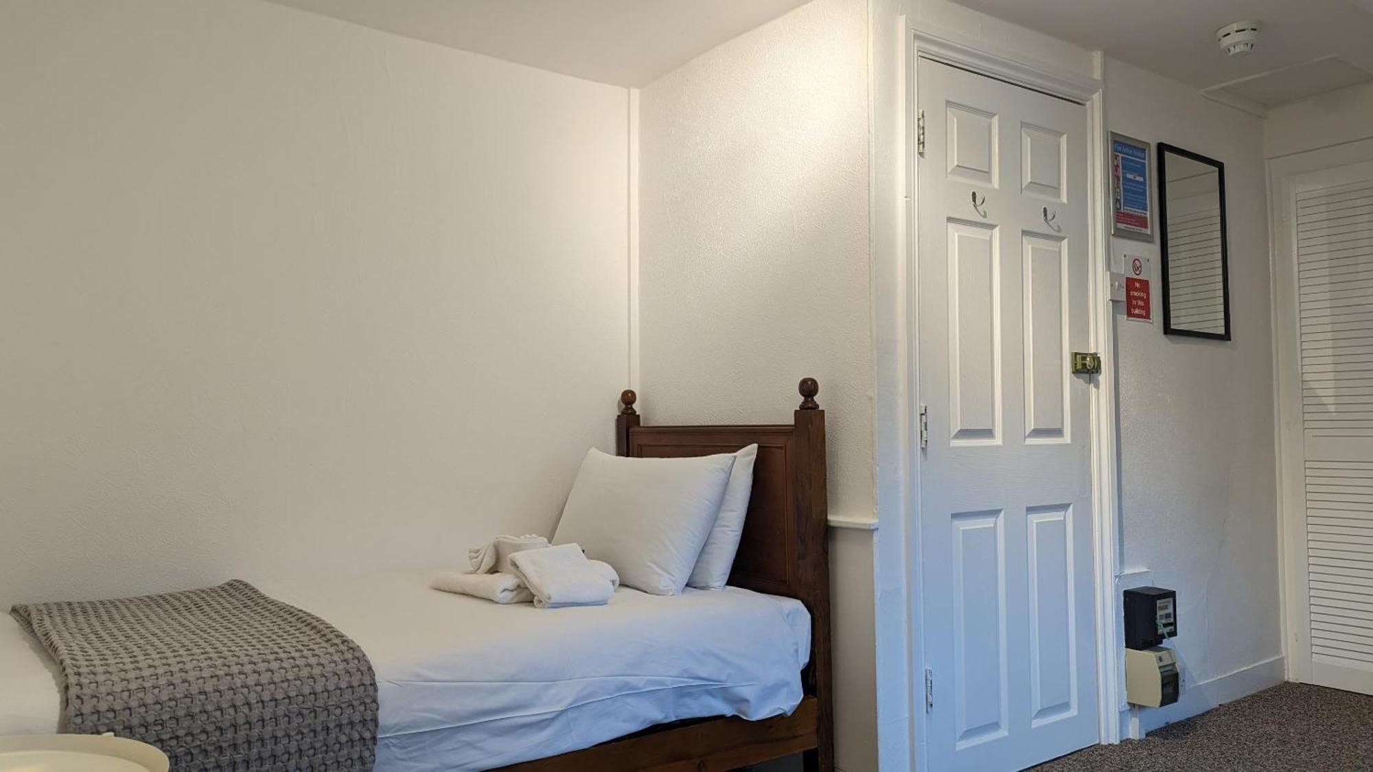 Dover Town Rooms - Short Lets & Serviced Accommodation - Дувър Екстериор снимка