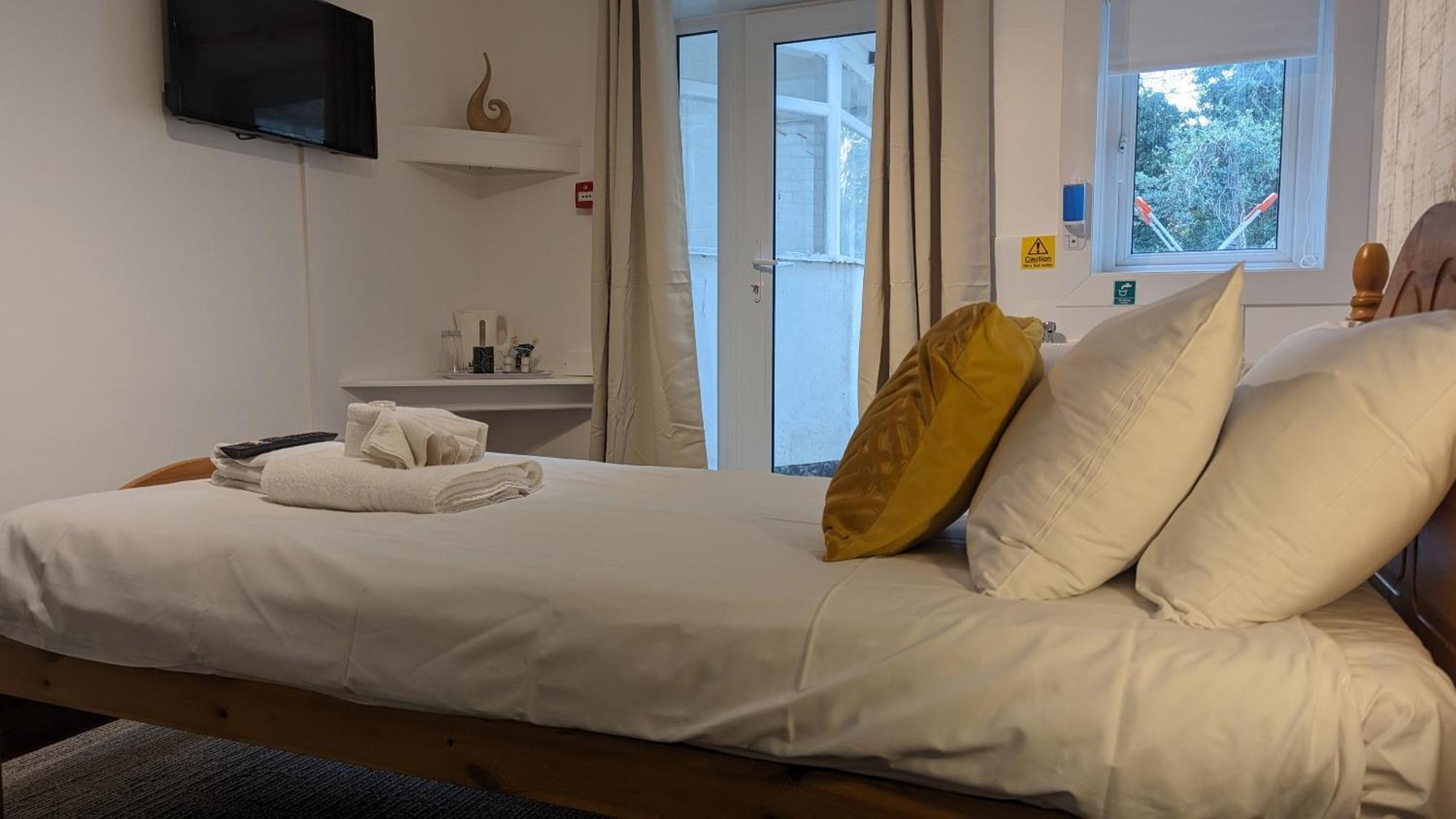 Dover Town Rooms - Short Lets & Serviced Accommodation - Дувър Екстериор снимка
