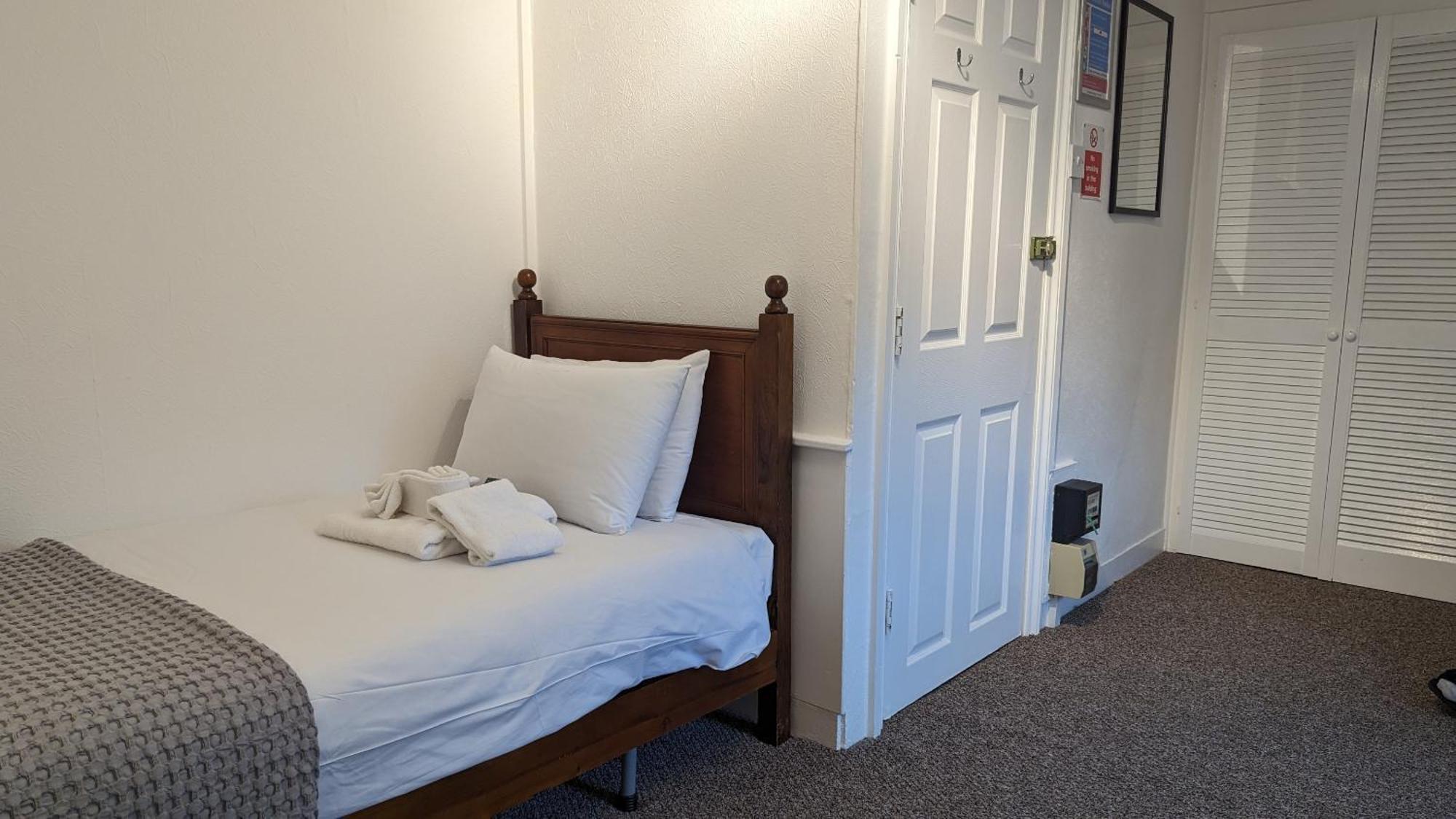 Dover Town Rooms - Short Lets & Serviced Accommodation - Дувър Екстериор снимка