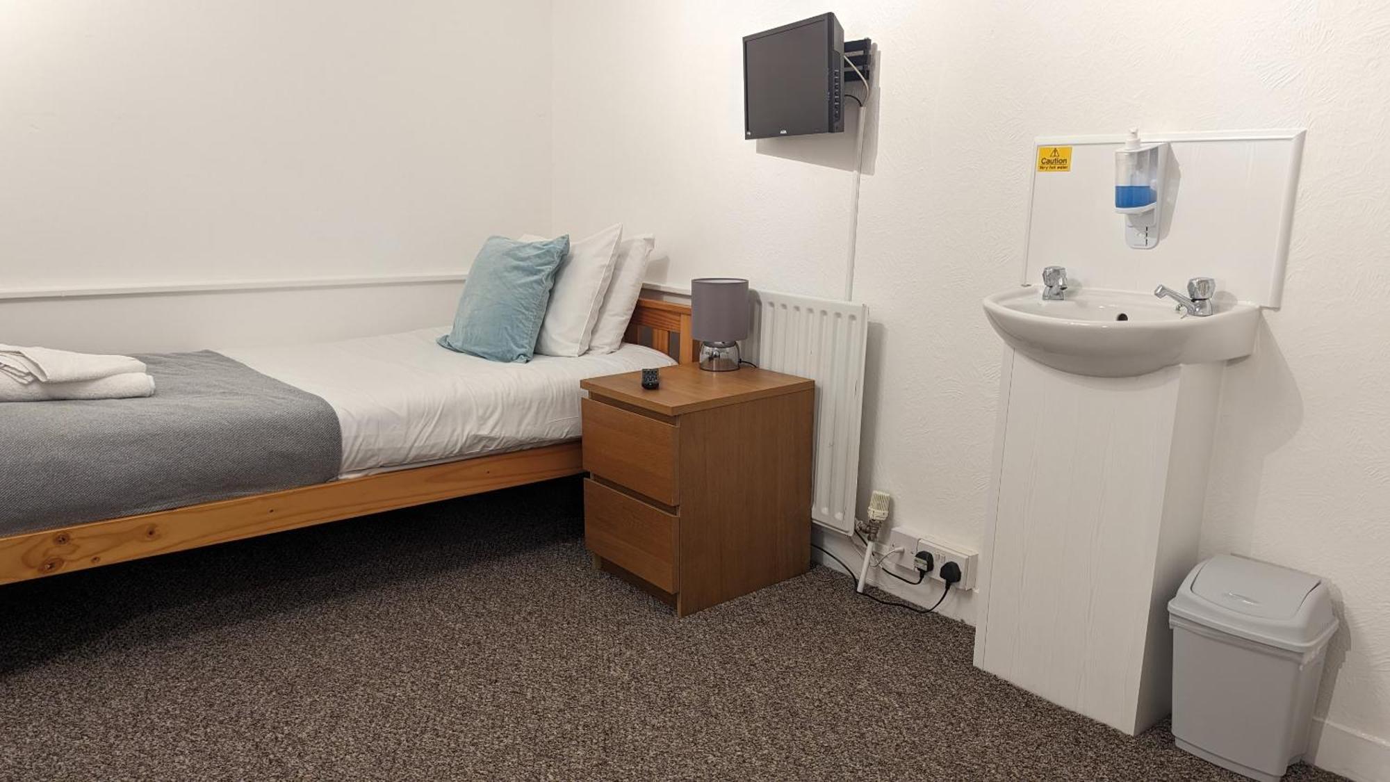 Dover Town Rooms - Short Lets & Serviced Accommodation - Дувър Стая снимка